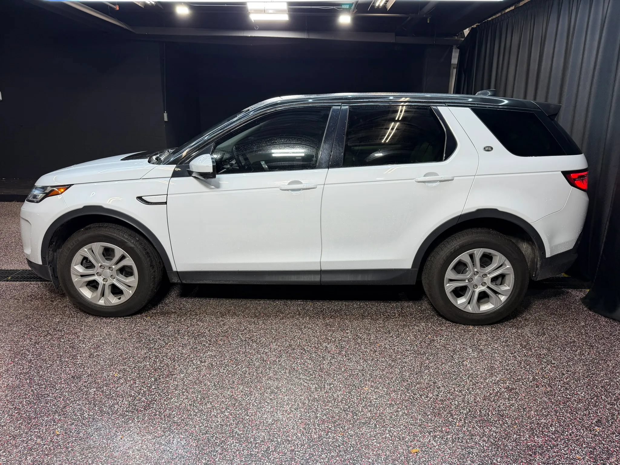 Used 2021 Land Rover Discovery Sport S AWD/4WD image 4