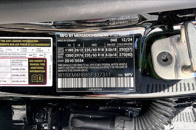 Certified 2025 Mercedes-Benz GLC 300 4MATIC image 11