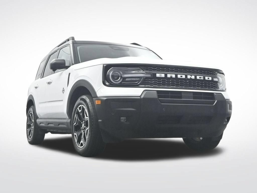 Certified 2025 Ford Bronco Sport Outer Banks w/ Outer Banks Tech Package+ AWD/4WD image 42