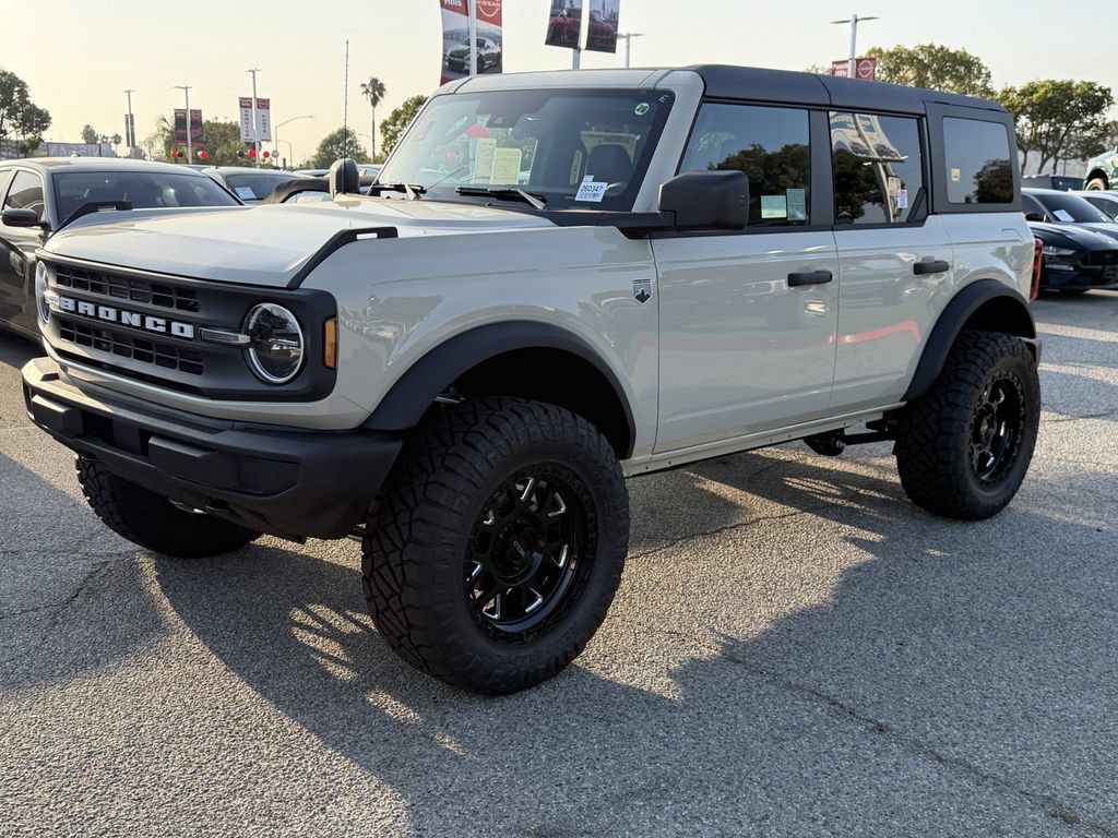 New 2026 Ford Bronco Big Bend AWD/4WD image 3