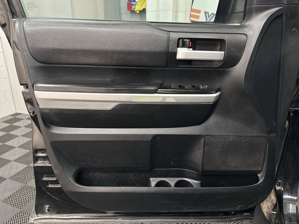 Used 2017 Toyota Tundra SR5 image 19