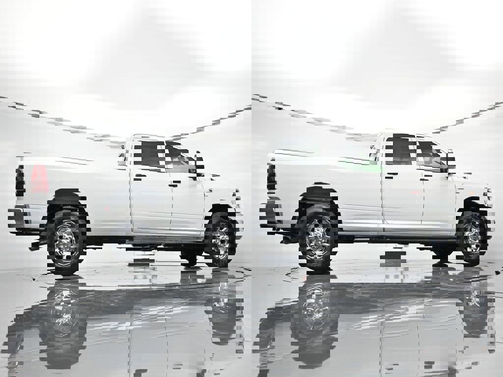 New 2026 RAM 2500 Tradesman image 39