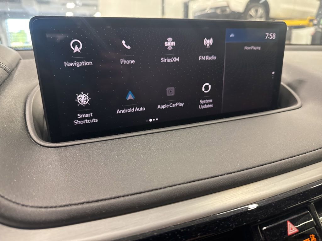 Used 2022 Acura MDX SH-AWD w/ Technology Package image 18