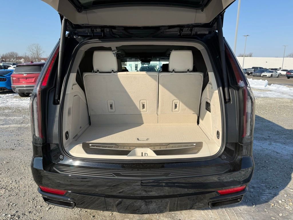 Certified 2024 Cadillac Escalade Sport Platinum w/ LPO, ONYX Package image 13