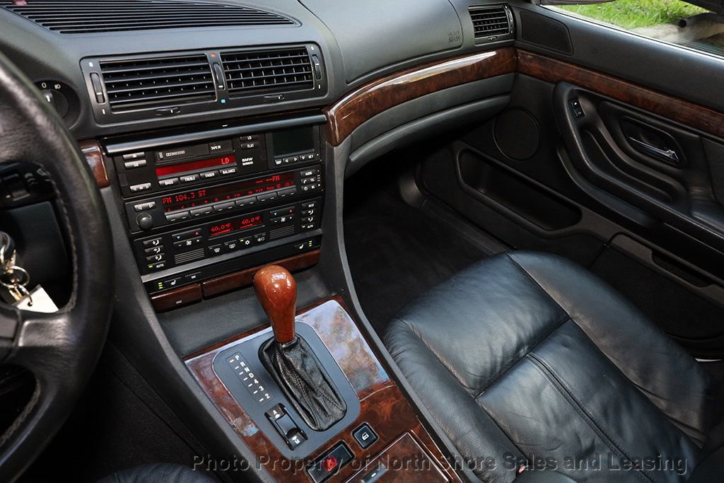 Used 1999 BMW 740iL RWD image 41