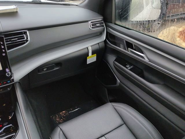 New 2026 Jeep Grand Wagoneer Limited image 17