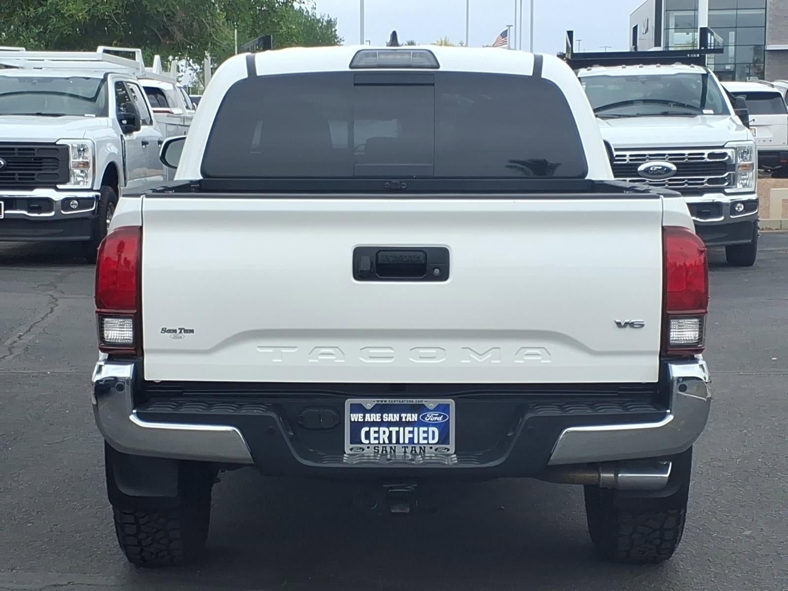 Used 2018 Toyota Tacoma SR5 RWD image 5