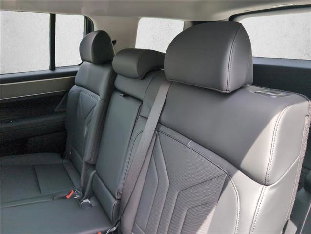 New 2026 Hyundai Santa Fe SEL FWD image 16
