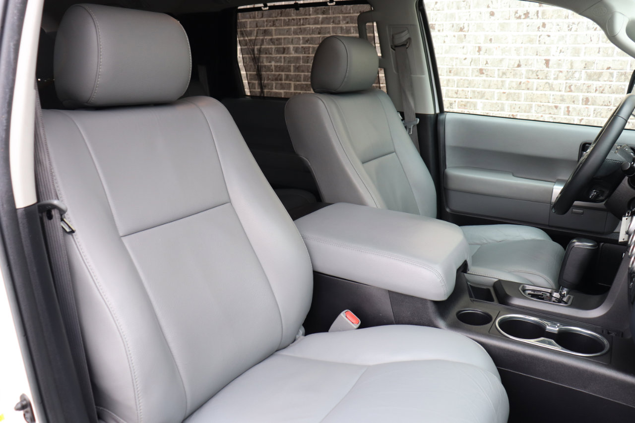 Used 2018 Toyota Sequoia Limited image 26