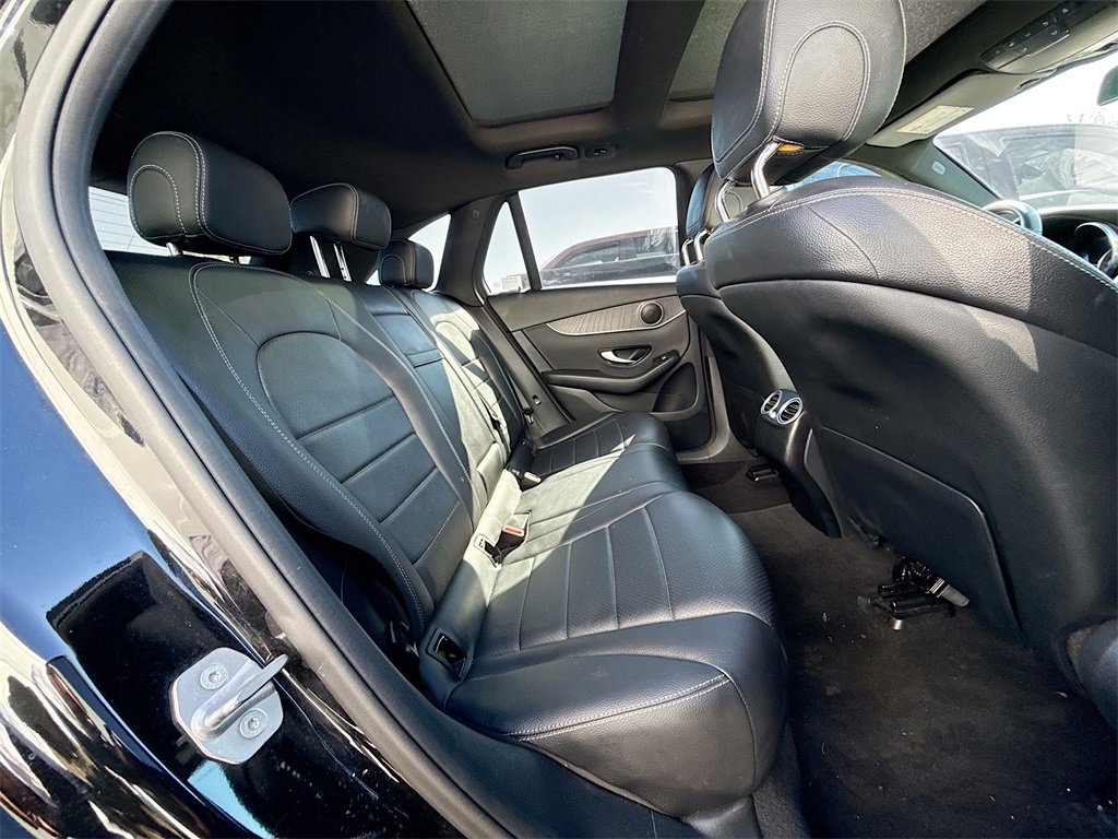 Used 2017 Mercedes-Benz GLC 300 w/ Premium 1 Package image 27