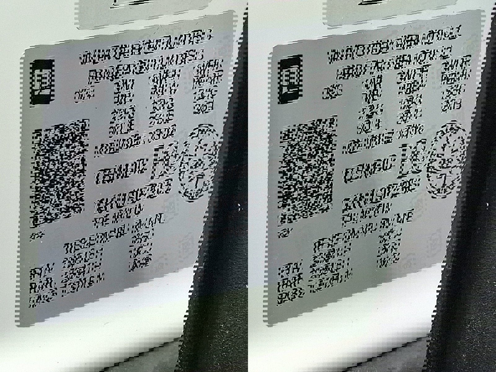 Used 2023 GMC Acadia SLT image 32