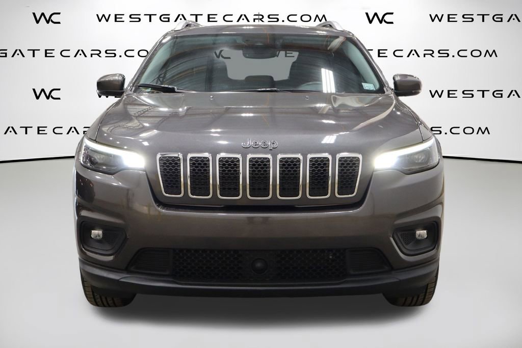 Used 2021 Jeep Cherokee Latitude Lux w/ Comfort/Convenience Group image 4