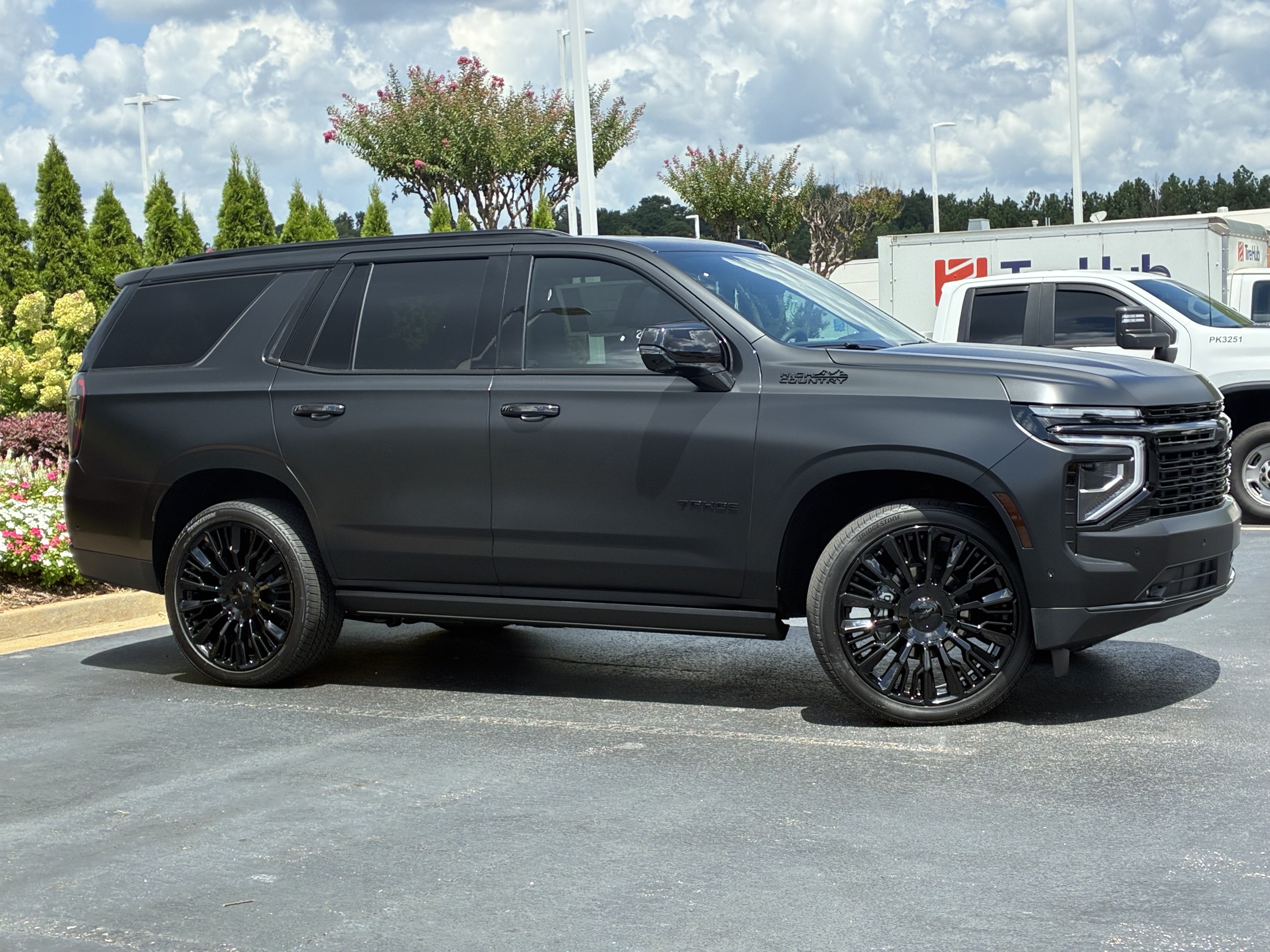 New 2026 Chevrolet Tahoe High Country AWD/4WD image 3