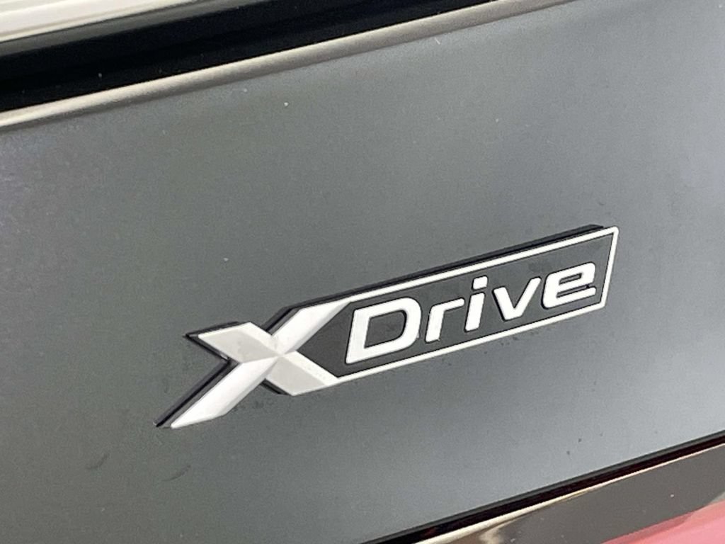 New 2027 BMW 530i xDrive w/ M Sport Package AWD/4WD image 10