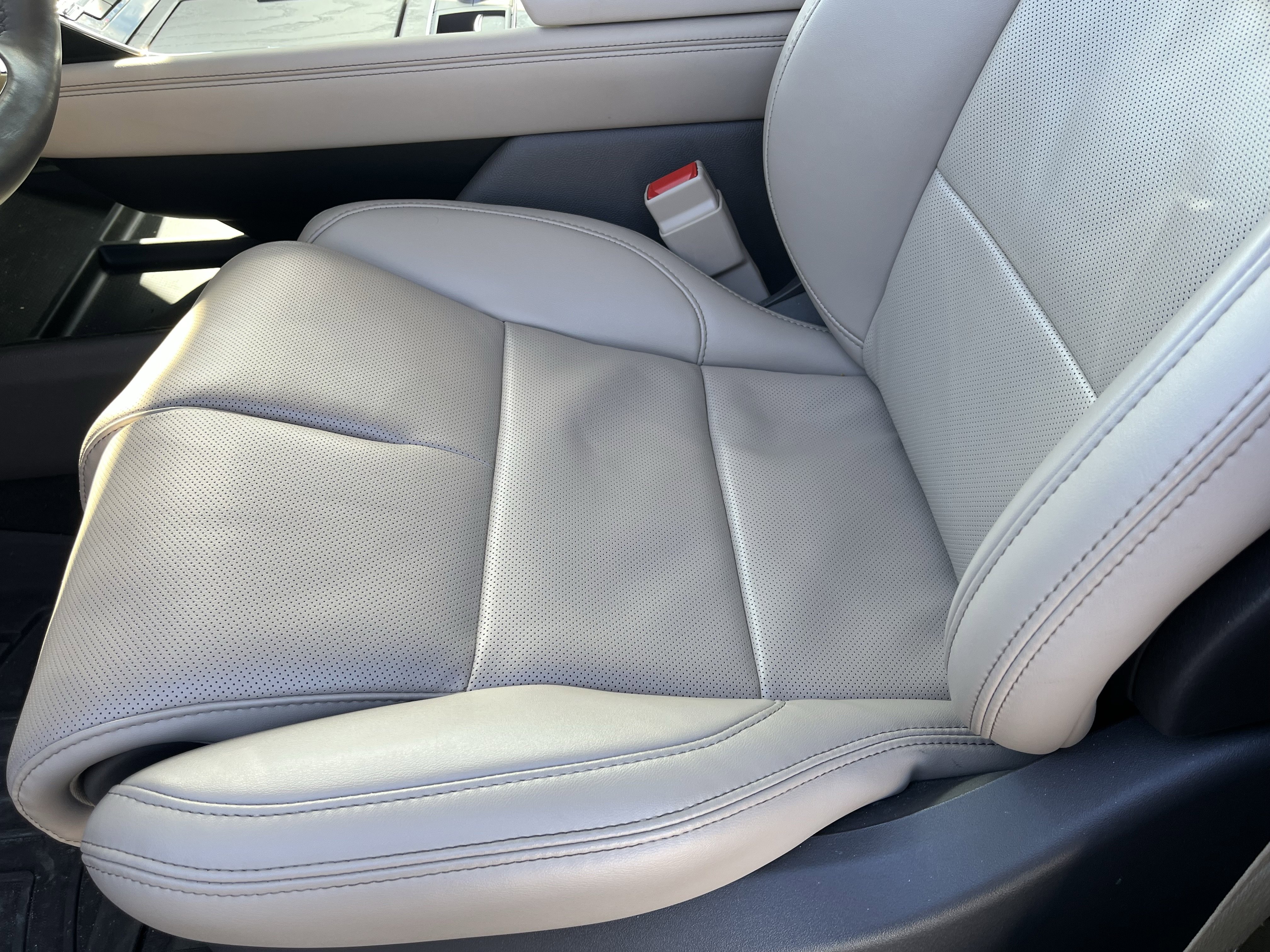 Used 2024 Lincoln Navigator Premiere image 18