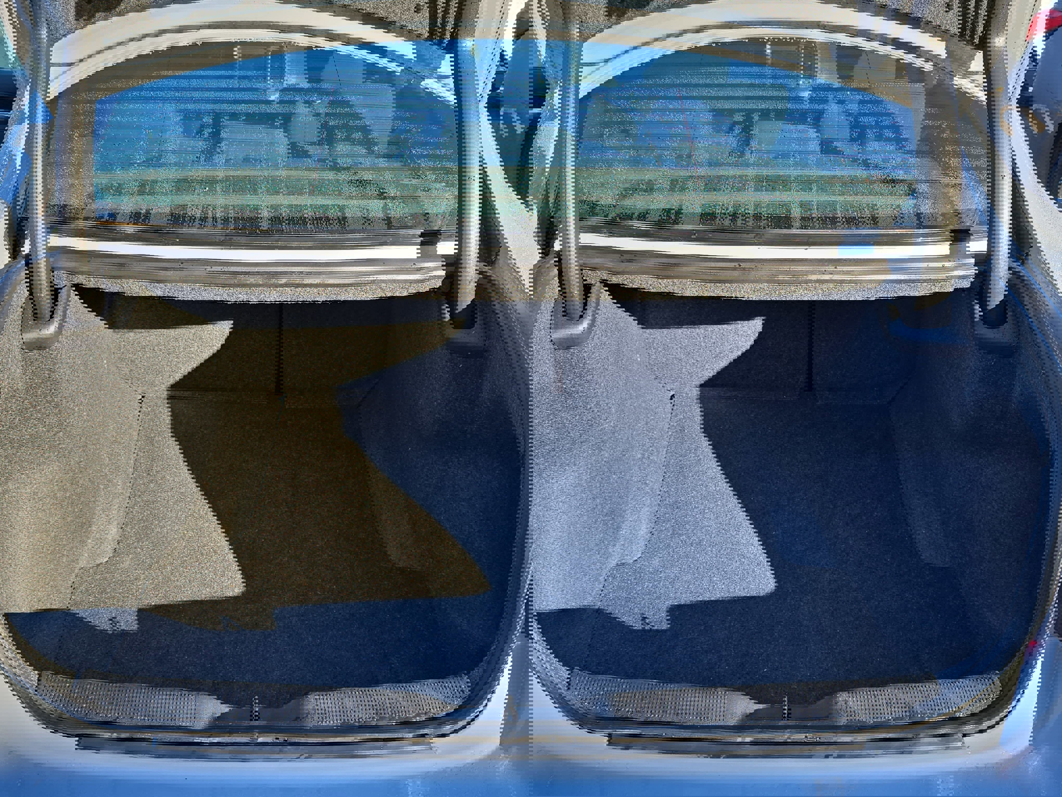 Used 2022 Dodge Charger SXT w/ Blacktop Package image 12