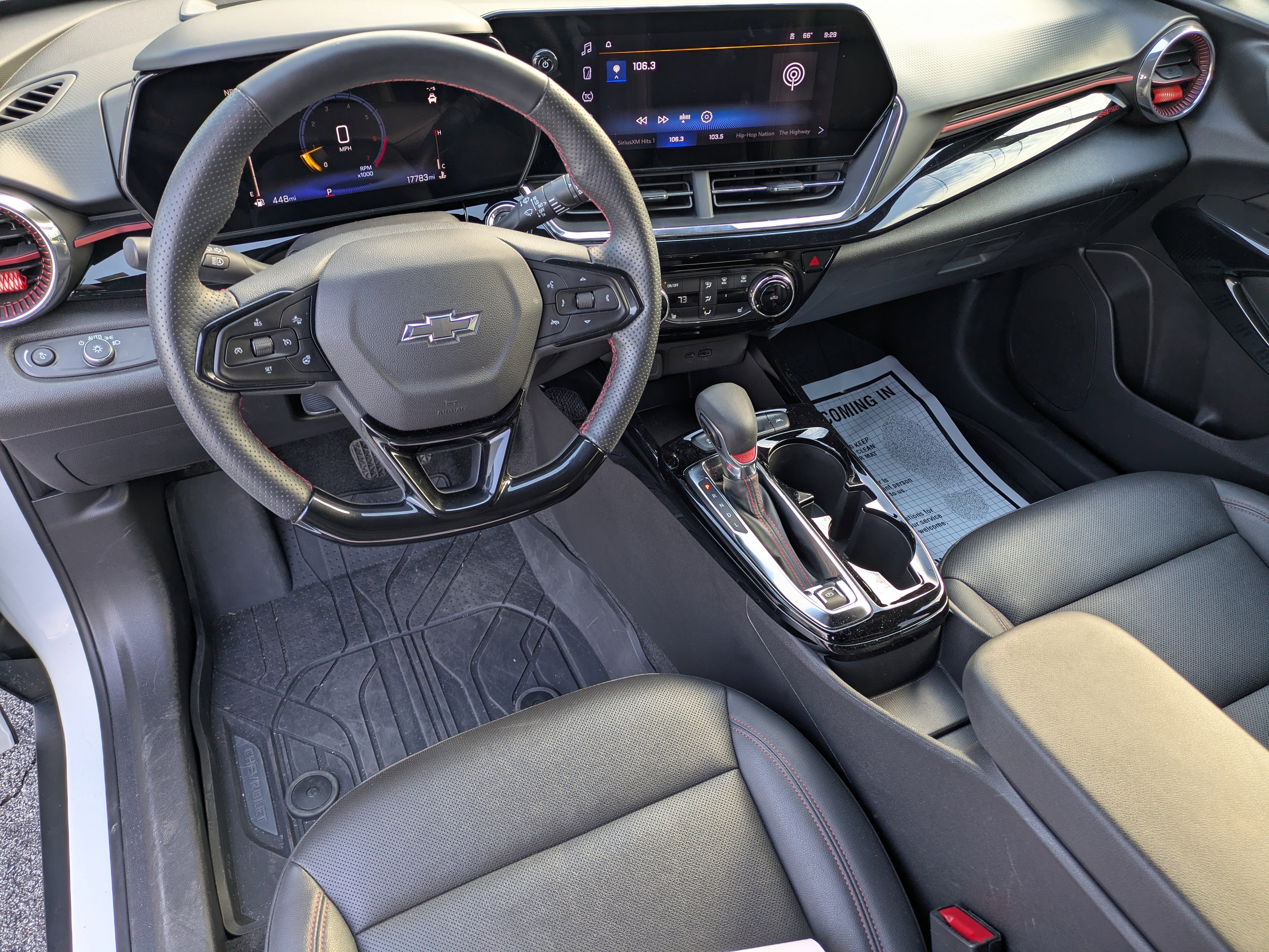 Used 2025 Chevrolet Trax RS w/ Driver Confidence Package image 12