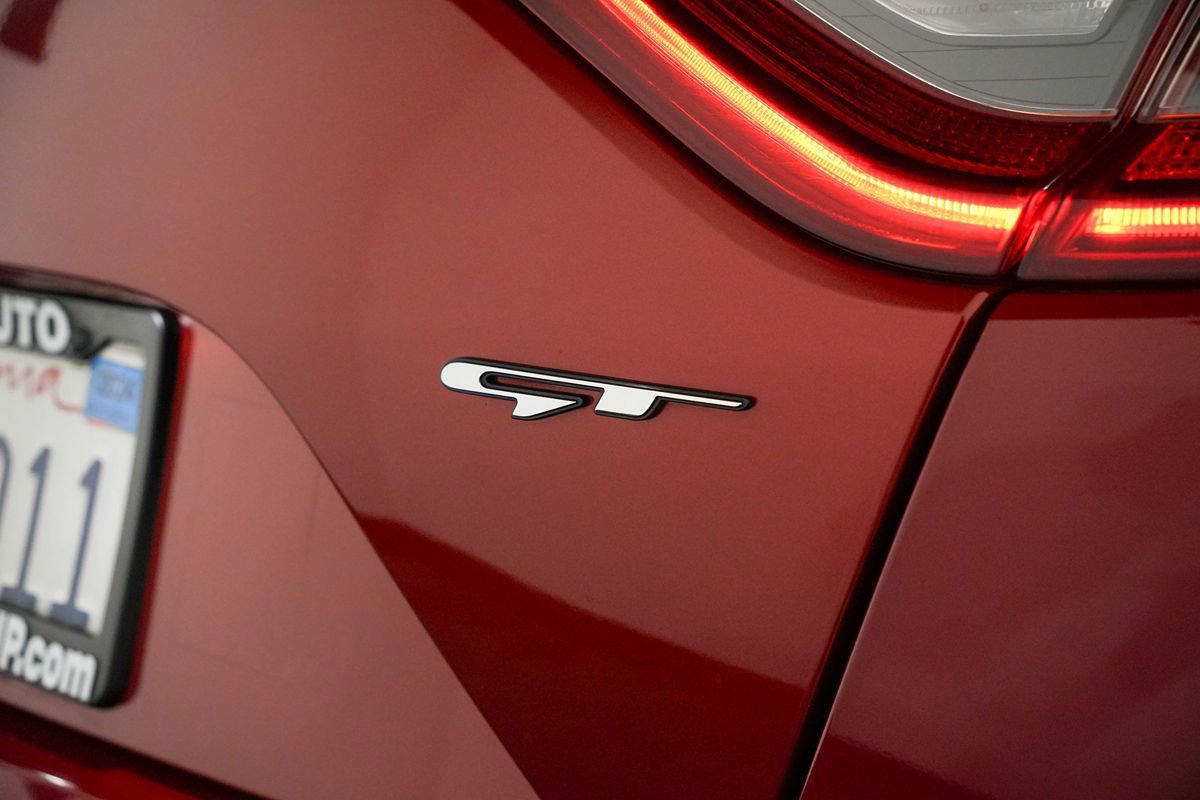 Used 2019 Kia Stinger GT1 RWD image 12