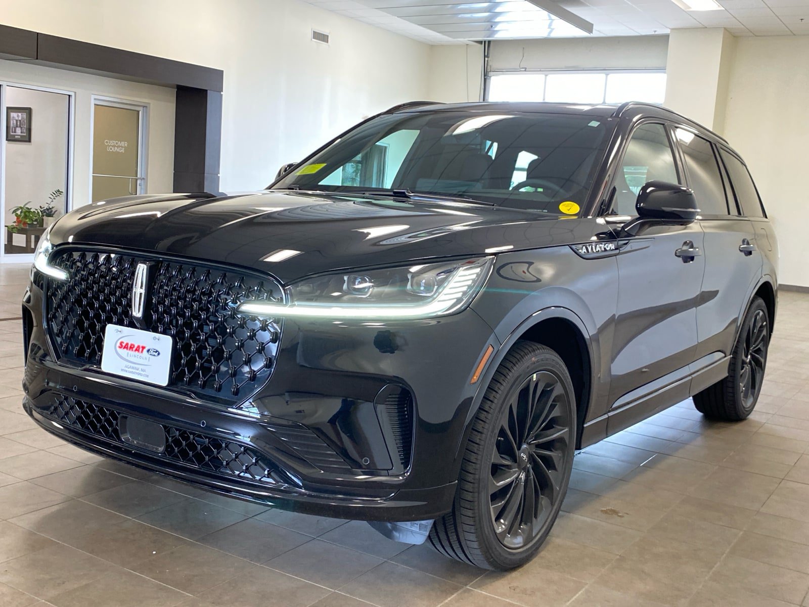 New 2026 Lincoln Aviator Reserve AWD/4WD image 4
