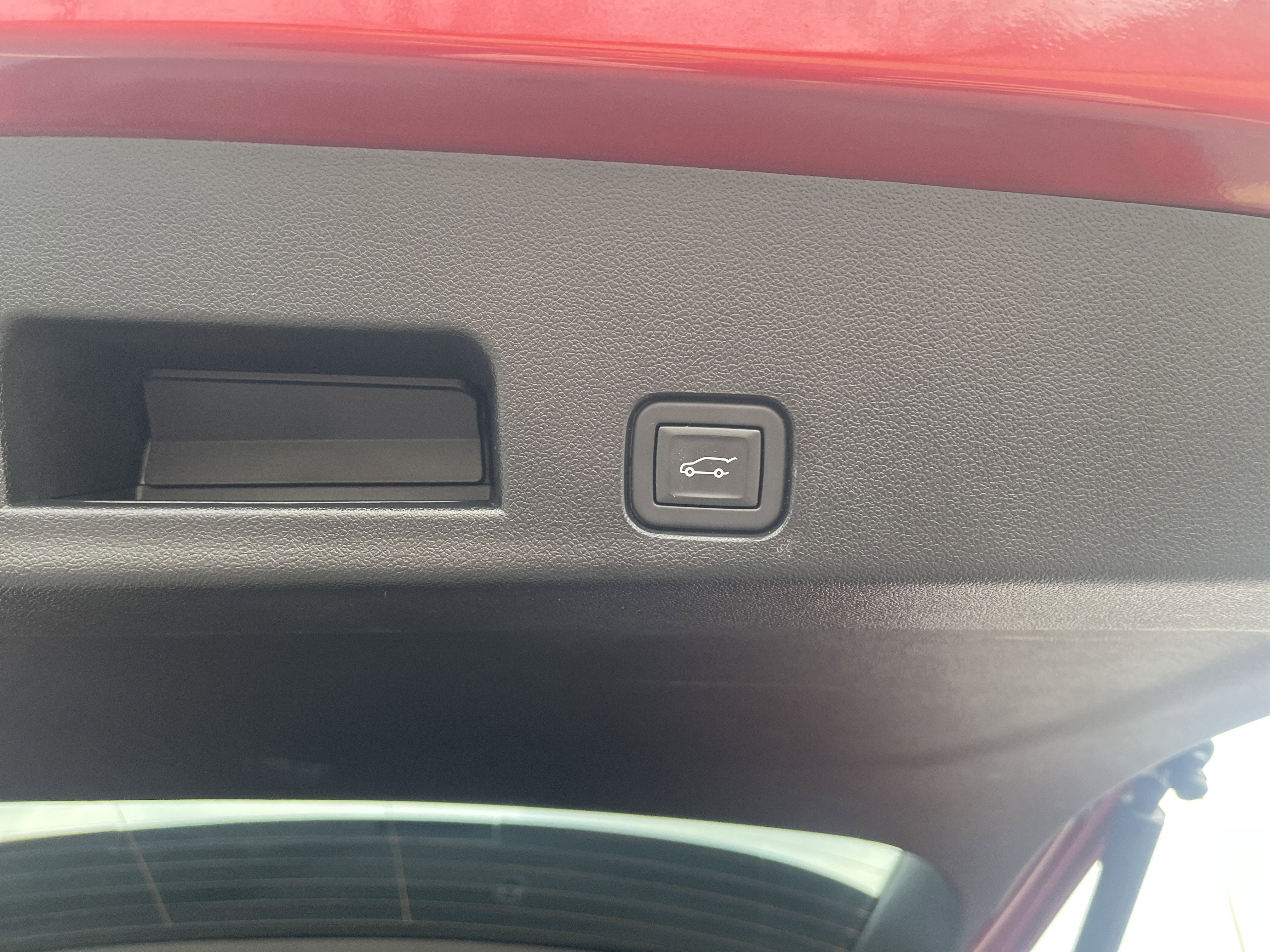 Used 2024 Chevrolet Traverse LT FWD image 19