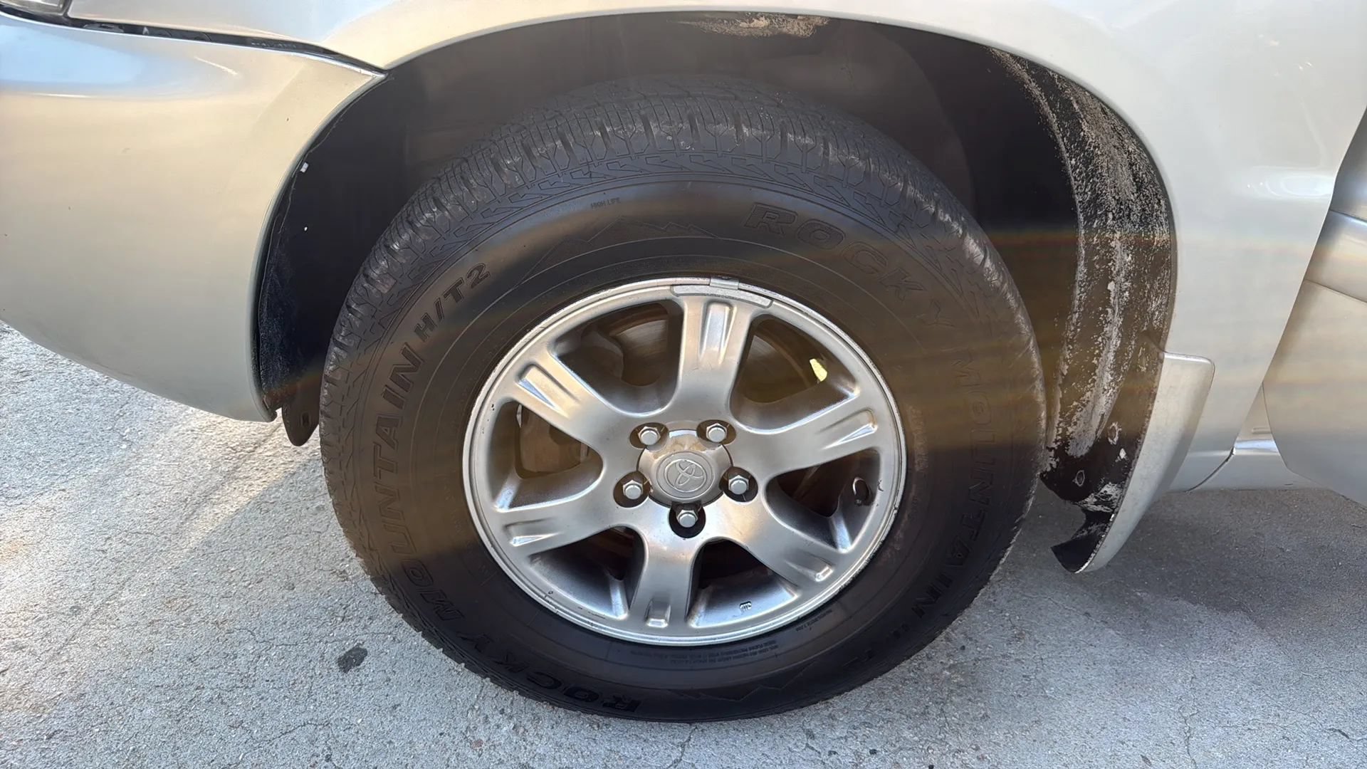 Used 2004 Toyota Highlander 2WD V6 image 46