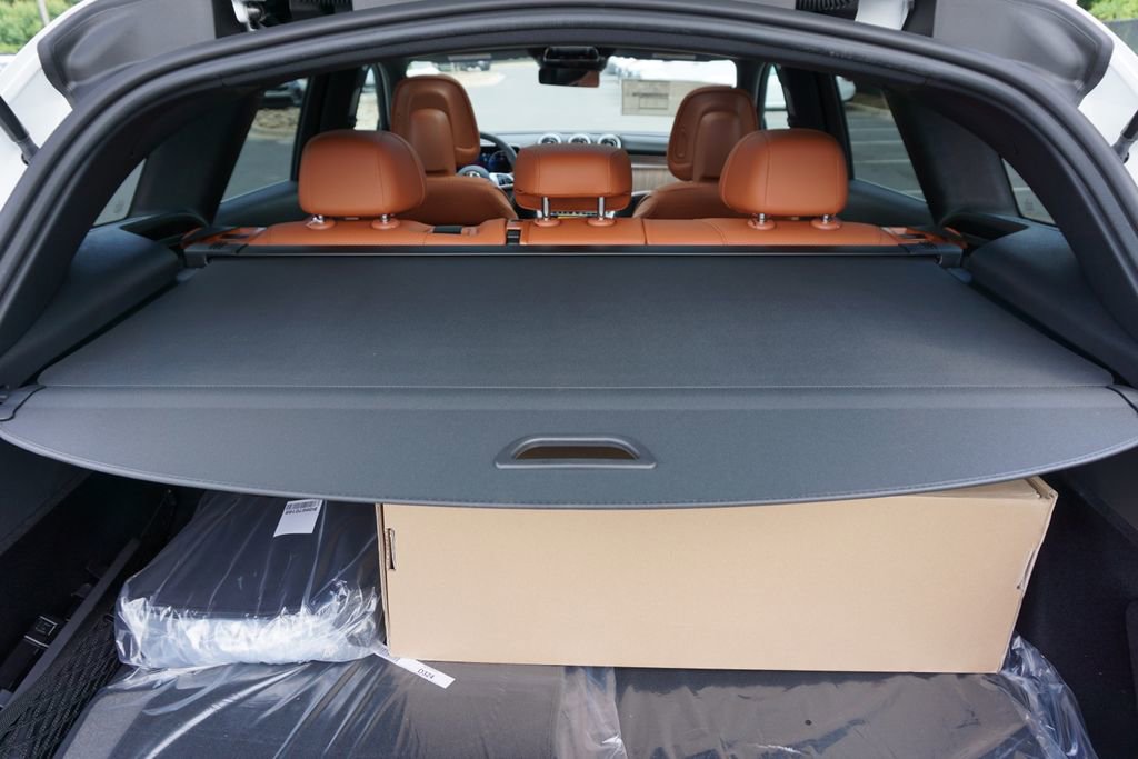 Certified 2025 Mercedes-Benz GLC 350e 4MATIC image 52