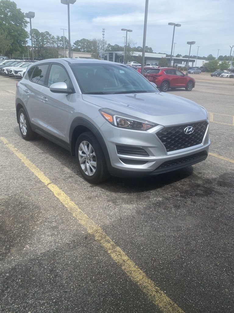 Used 2020 Hyundai Tucson SE image 2