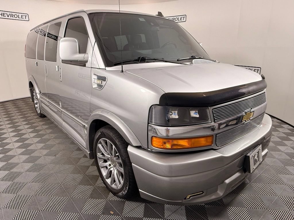 Used 2021 Chevrolet Express 2500 LS w/ Enhanced Convenience Package RWD image 8