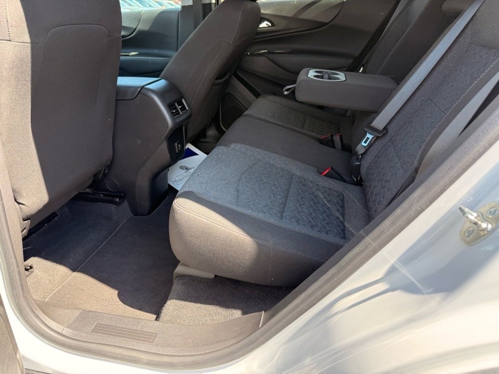 Used 2023 Chevrolet Equinox LT image 7