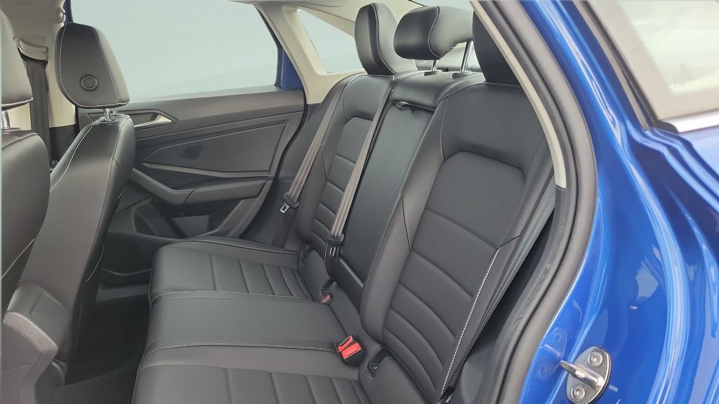 Used 2022 Volkswagen Jetta SE FWD image 10