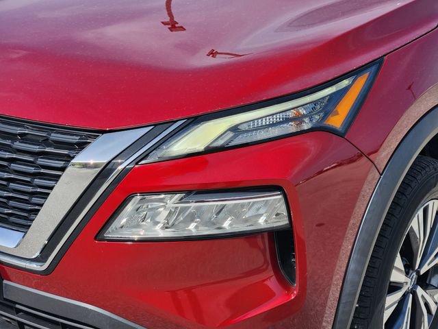 Certified 2022 Nissan Rogue SV image 7