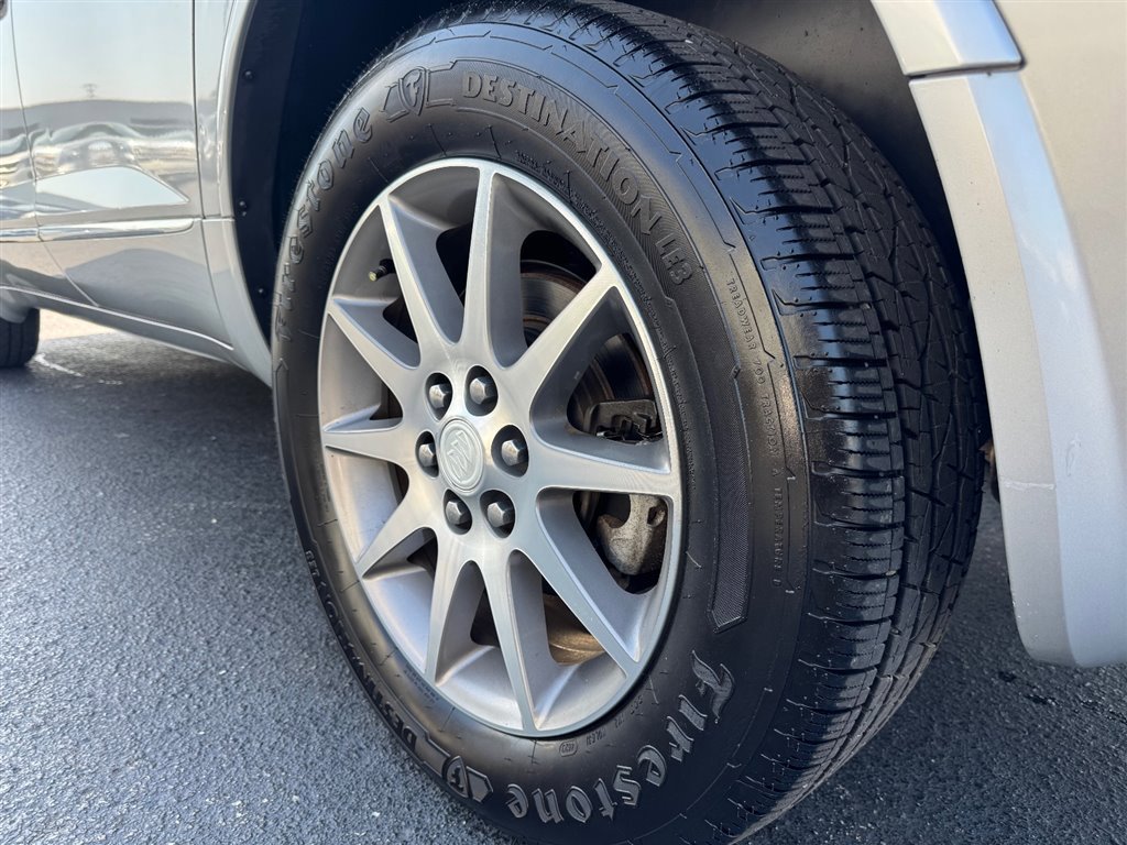 Used 2014 Buick Enclave Leather FWD image 10