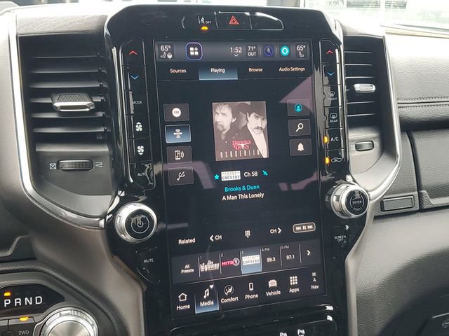 New 2026 RAM 1500 Laramie w/ Laramie Preferred Package image 32