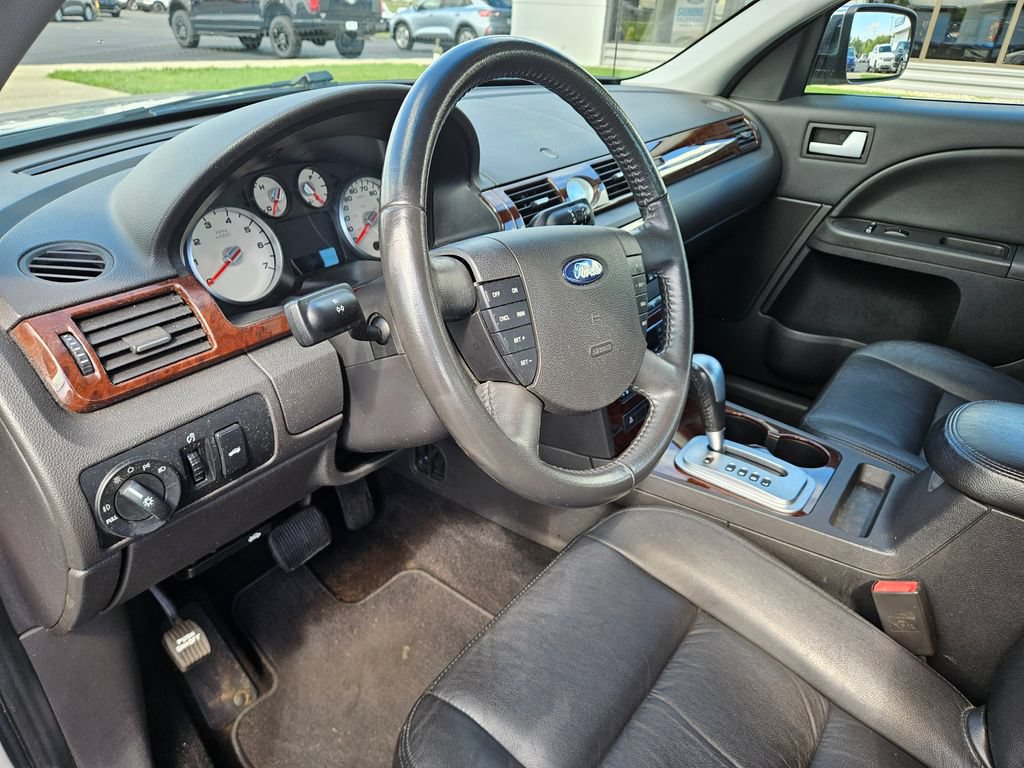 Used 2007 Ford Five Hundred Limited FWD image 11