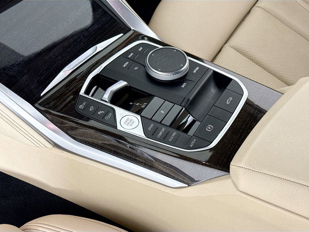 Used 2024 BMW 430i xDrive Convertible w/ M Sport Package AWD/4WD image 21