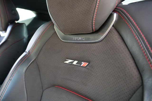 Used 2022 Chevrolet Camaro ZL1 image 29