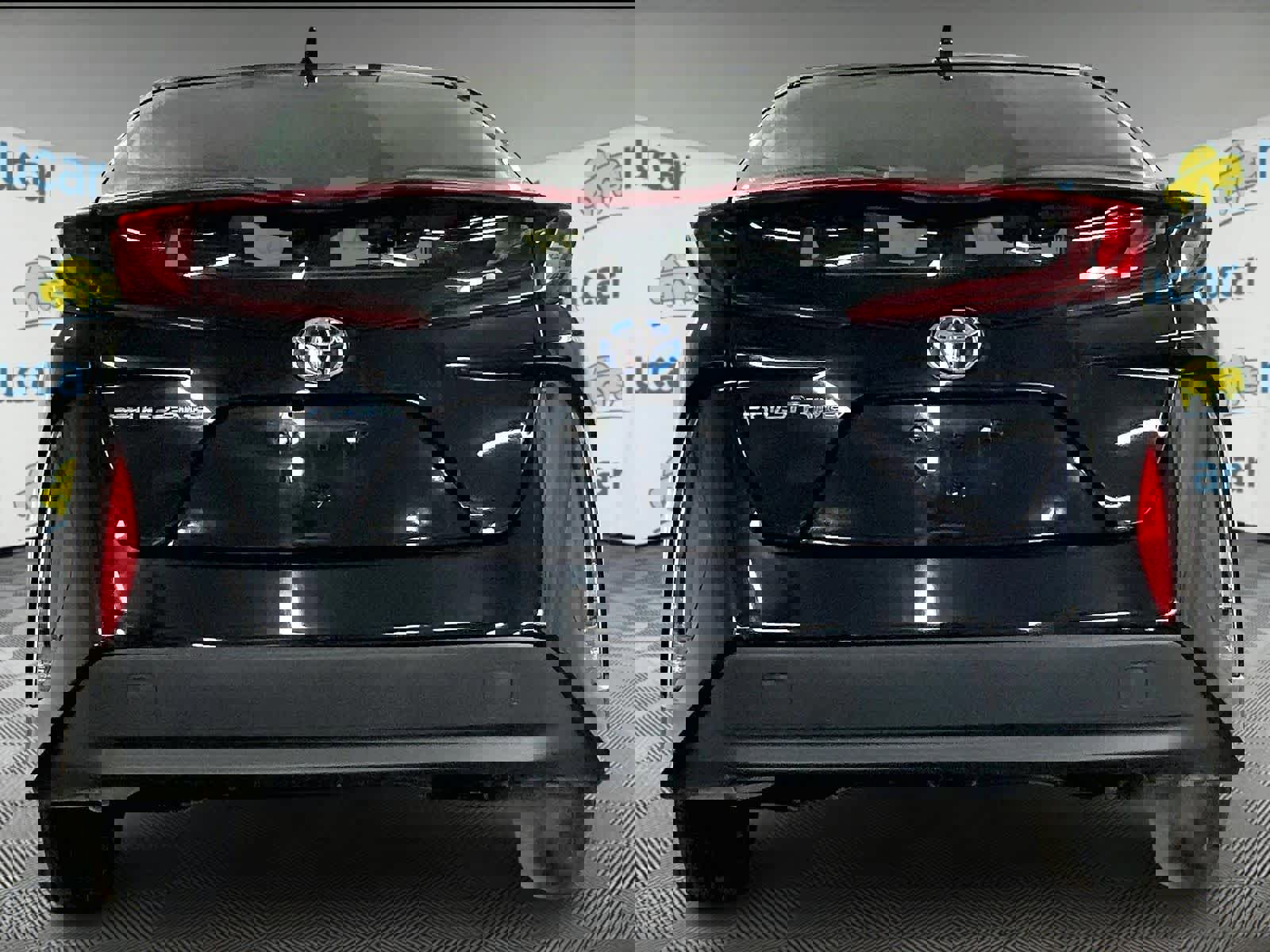 Certified 2020 Toyota Prius Prime LE w/ Carpet Mat Package image 5