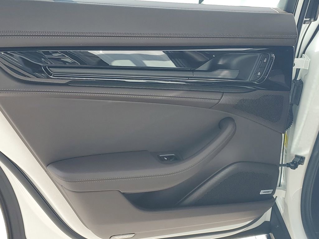 New 2026 Porsche Panamera image 20