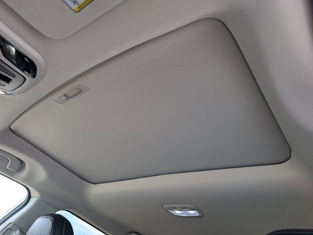 Certified 2025 Subaru Outback Onyx Edition w/ Popular Package #2 AWD/4WD image 16