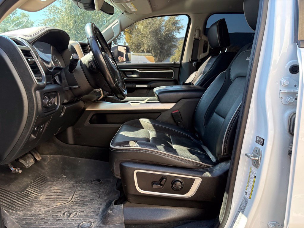 Used 2022 RAM 1500 Laramie AWD/4WD image 9