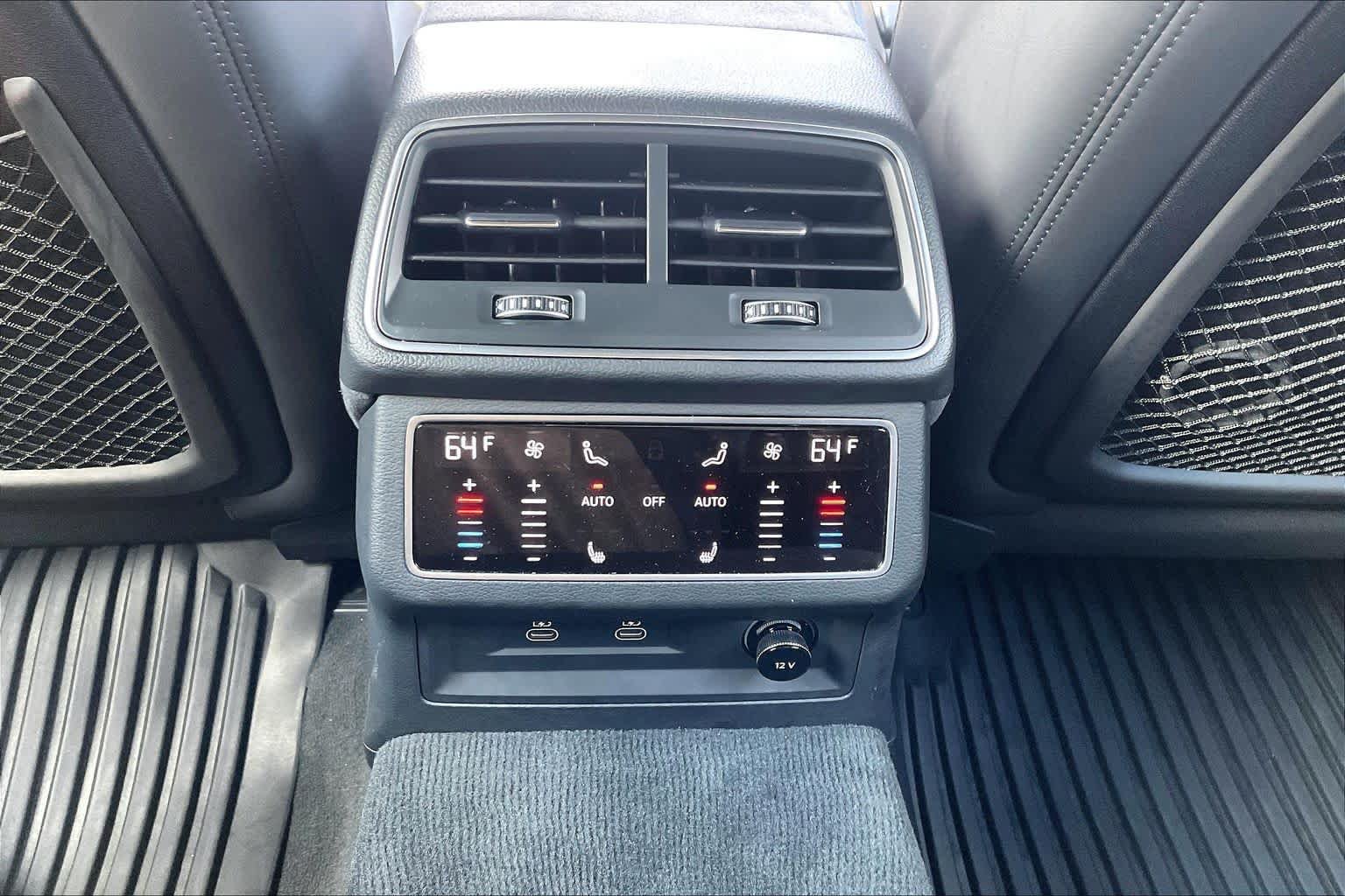 Used 2025 Audi RS 6 performance AWD/4WD image 35