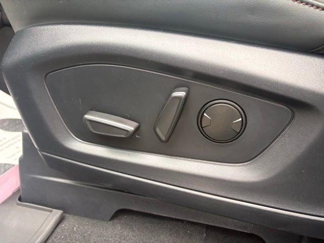 New 2026 Ford Explorer Active w/ Active Comfort Package image 26