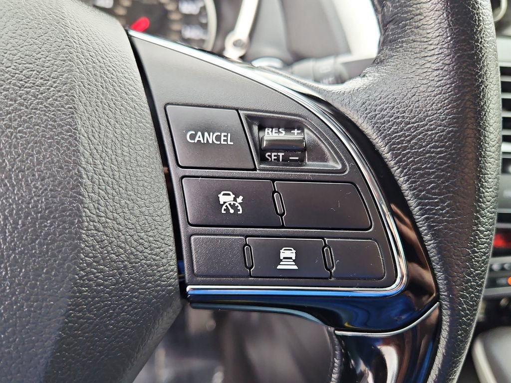 Used 2024 Mitsubishi Eclipse Cross SE image 12