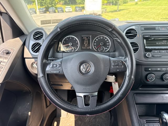 Used 2013 Volkswagen Tiguan S AWD/4WD image 20