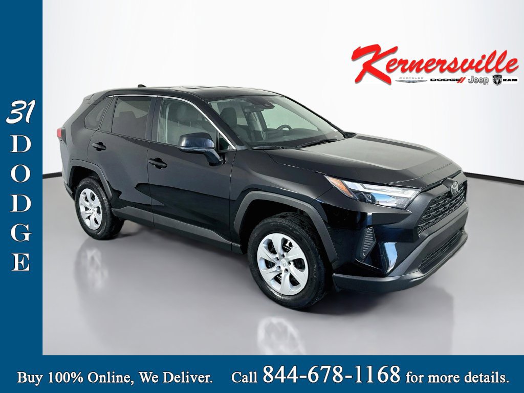 Used 2025 Toyota RAV4 LE FWD image 1