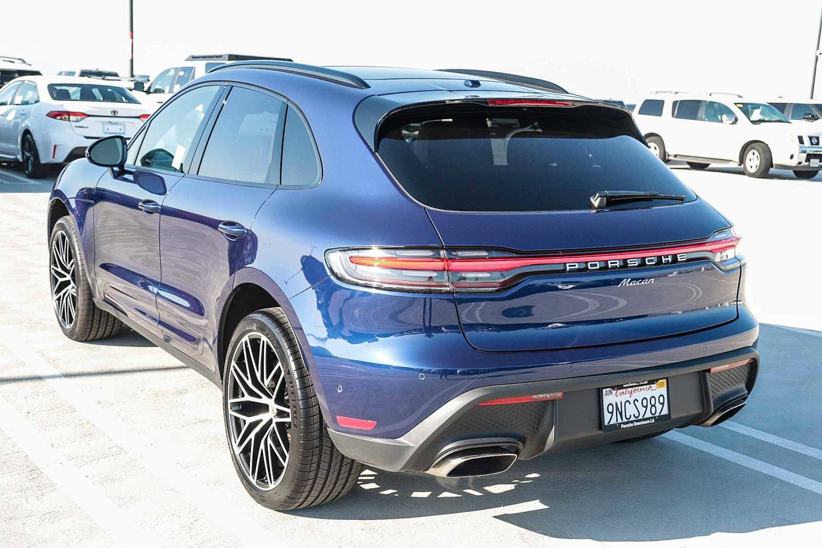Used 2024 Porsche Macan image 9