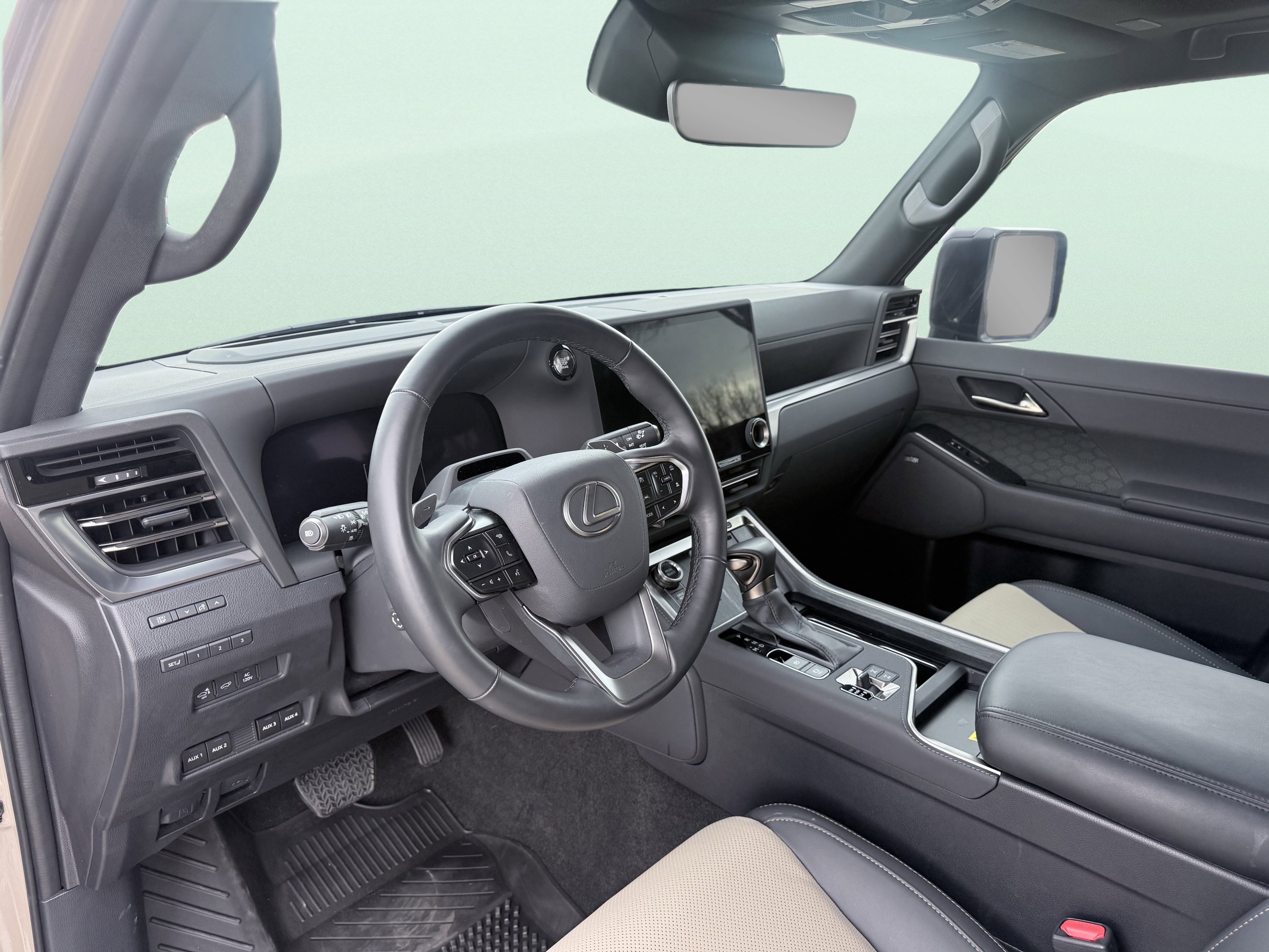 Used 2025 Lexus GX 550 image 36