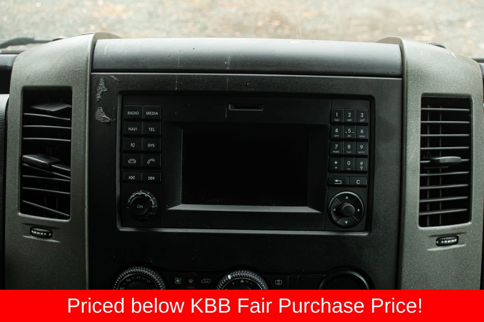 Used 2018 Mercedes-Benz Sprinter 144 Cargo image 18