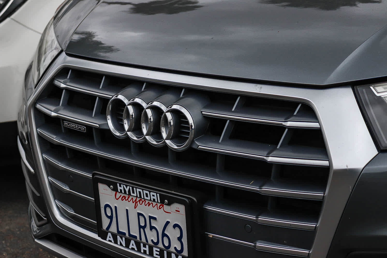 Used 2020 Audi Q5 2.0T Premium Plus w/ Premium Plus Package AWD/4WD image 3