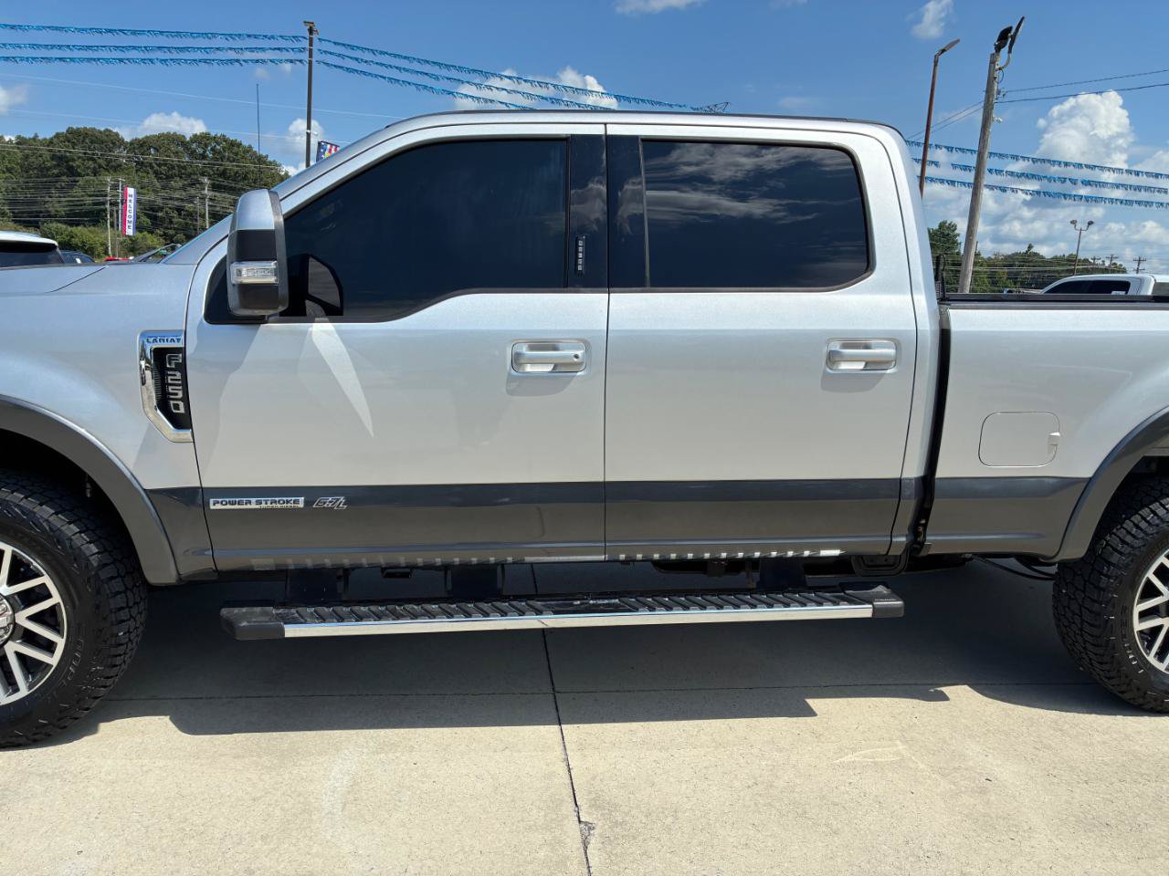 Used 2018 Ford F250 Lariat w/ Lariat Value Package AWD/4WD image 8